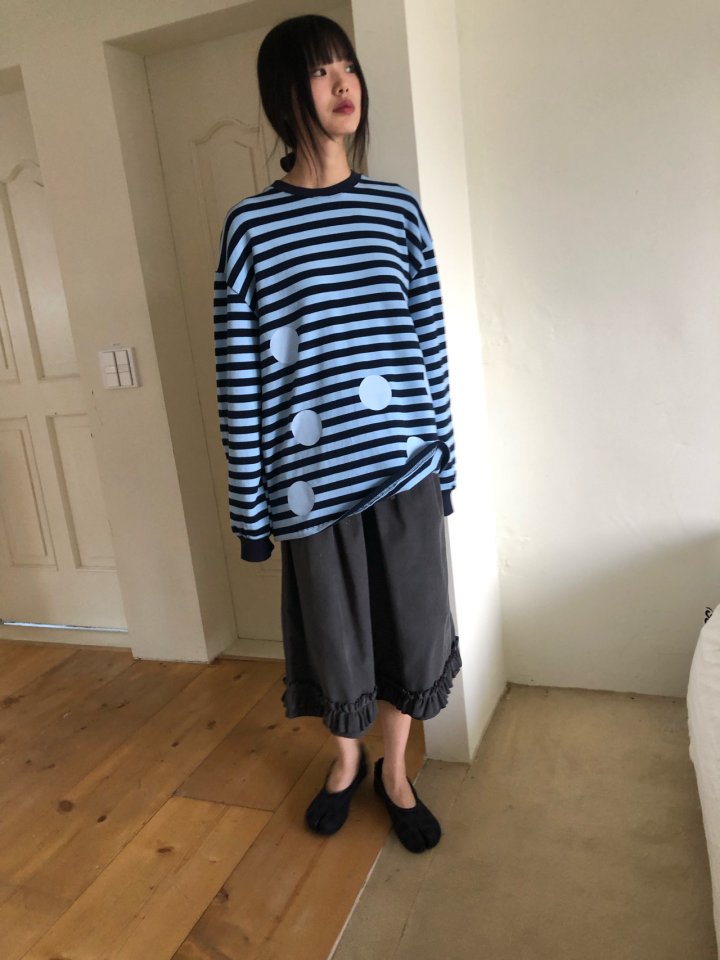 Flash - Korean Women Fashion - #momslook - Circle Sweatshirts - 2