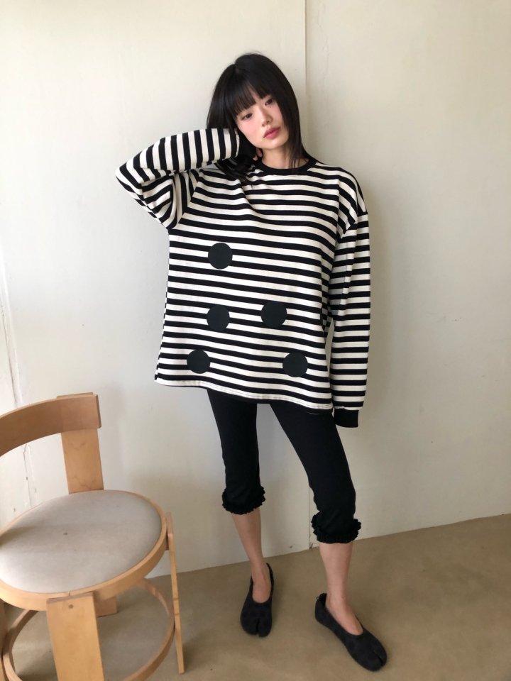 Flash - Korean Women Fashion - #momslook - Circle Sweatshirts