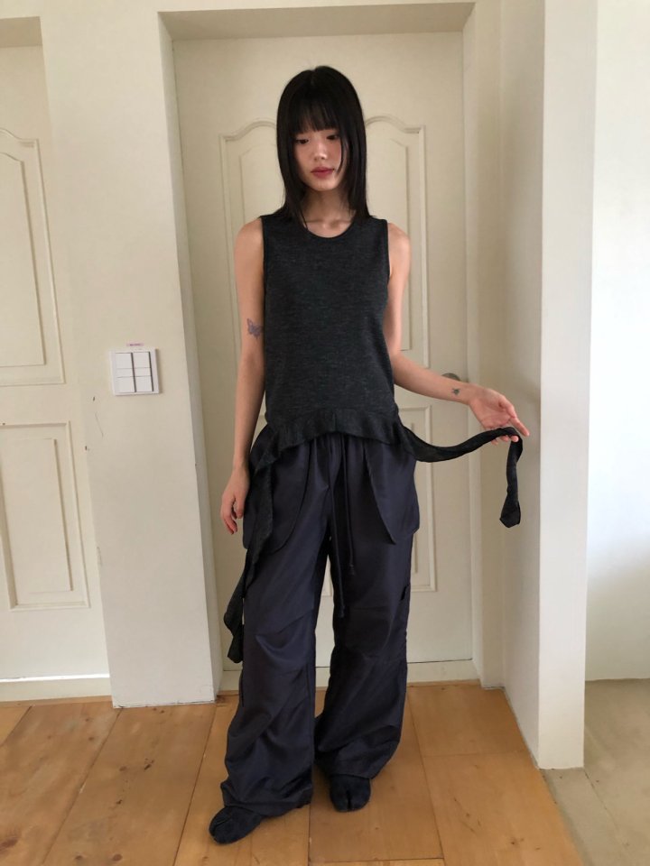 Flash - Korean Women Fashion - #momslook - Out Pocket Pants - 10
