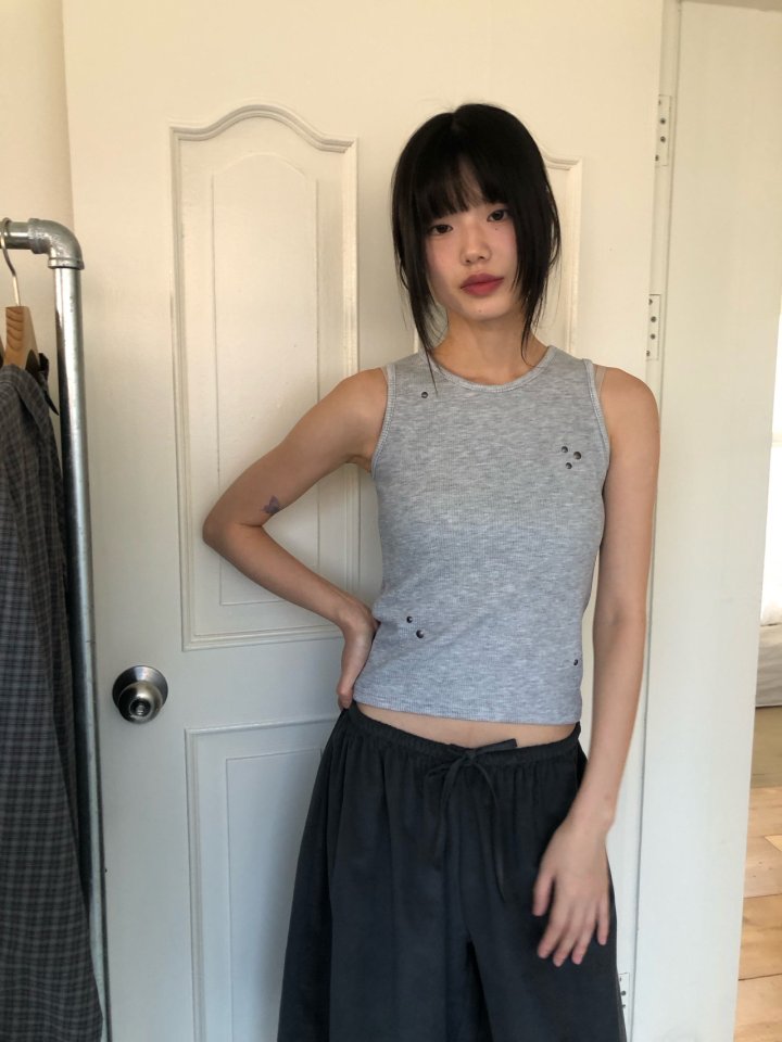 Flash - Korean Women Fashion - #momslook - Linda Rib Sleeveless Tee - 3