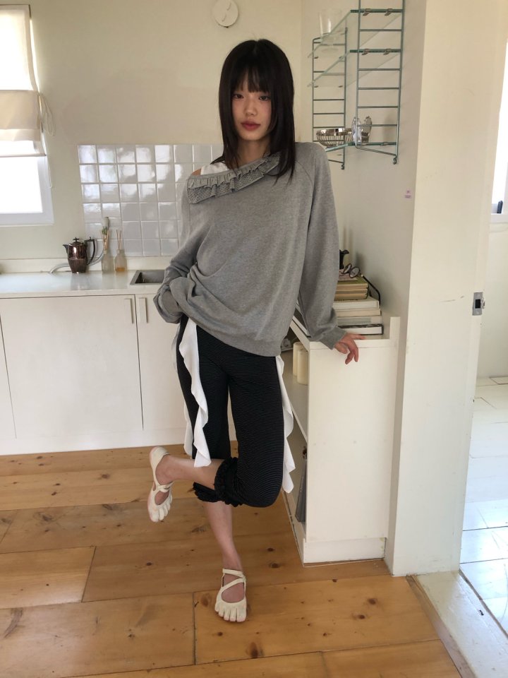 Flash - Korean Women Fashion - #momslook - Dot Frill Pullover - 6
