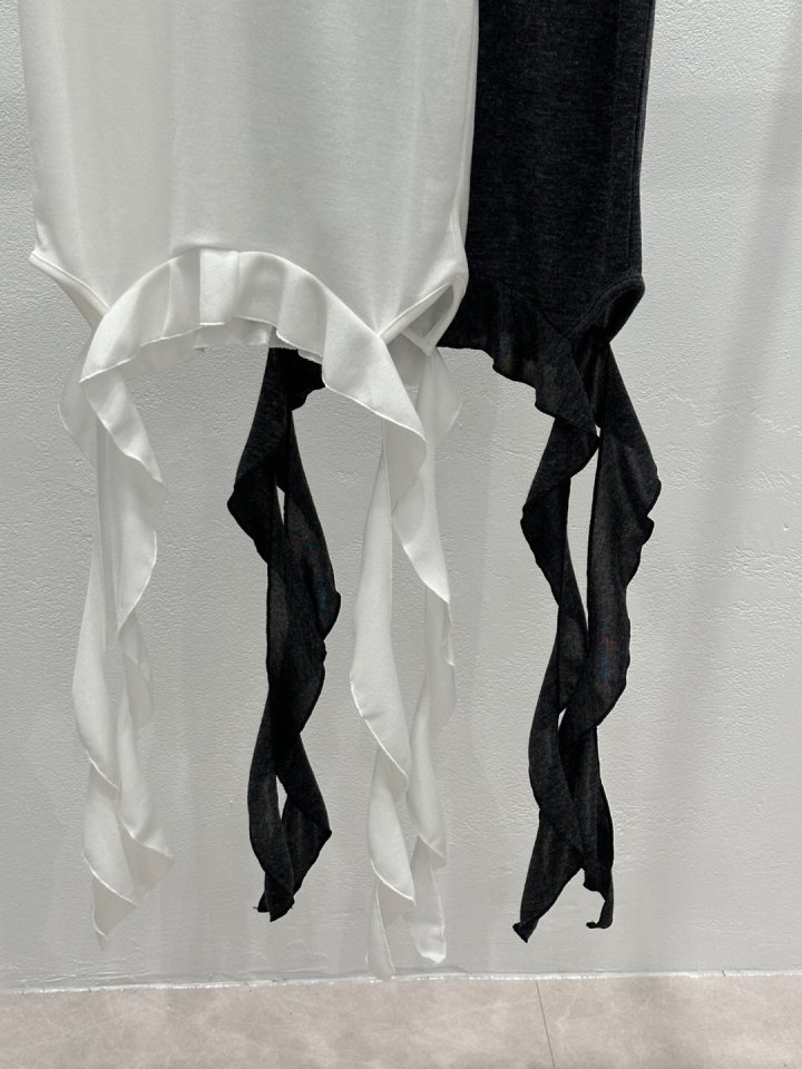 Flash - Korean Women Fashion - #momslook - Span Sleeveless Frill Tail Tee - 2