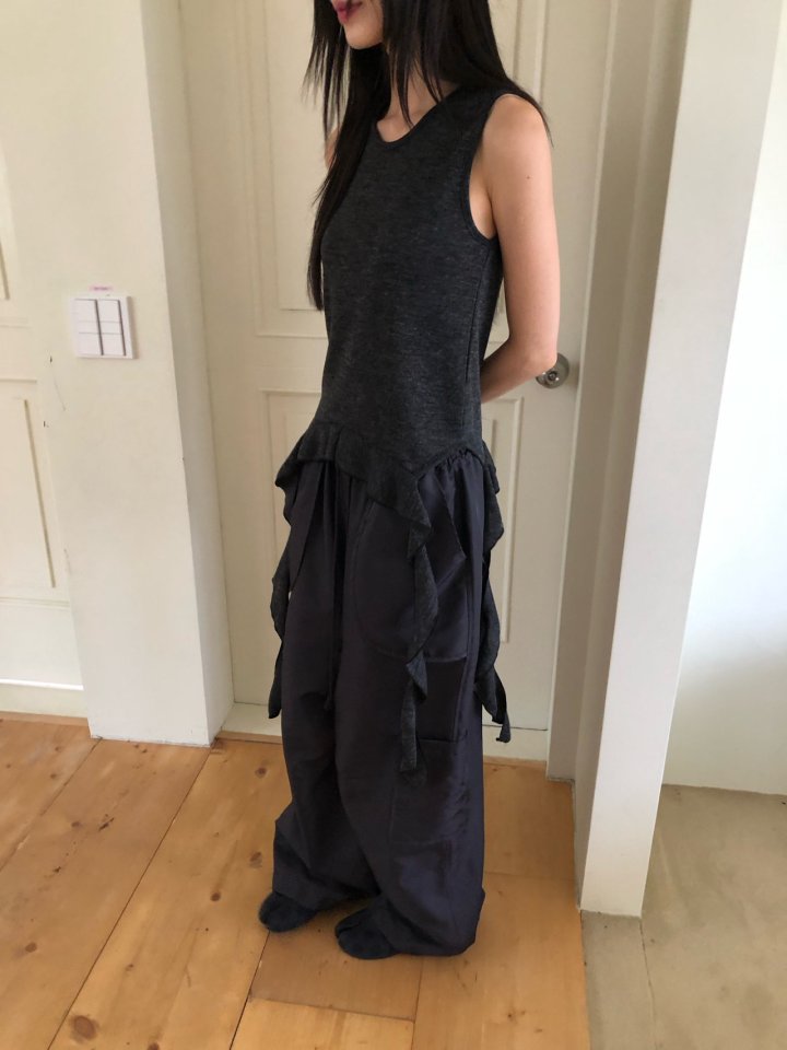 Flash - Korean Women Fashion - #momslook - Span Sleeveless Frill Tail Tee - 9