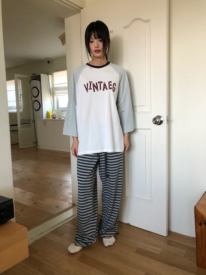 Flash - Korean Women Fashion - #momslook - Vintage Tee