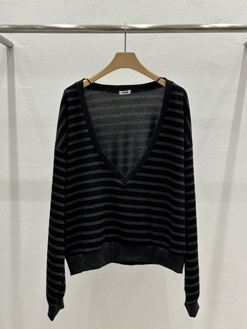 Flash - Korean Women Fashion - #momslook - DEBB Sweatshirt - 5
