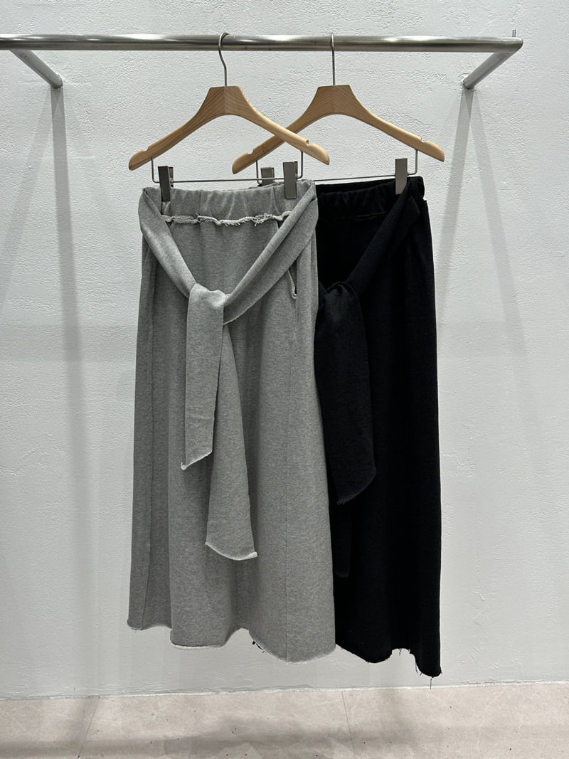 Flash - Korean Women Fashion - #momslook - Sweat Belt Skirt - 2
