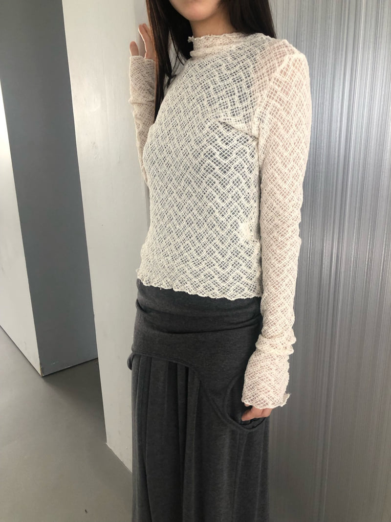 Flash - Korean Women Fashion - #momslook - Chess Turtleneck Tee - 7