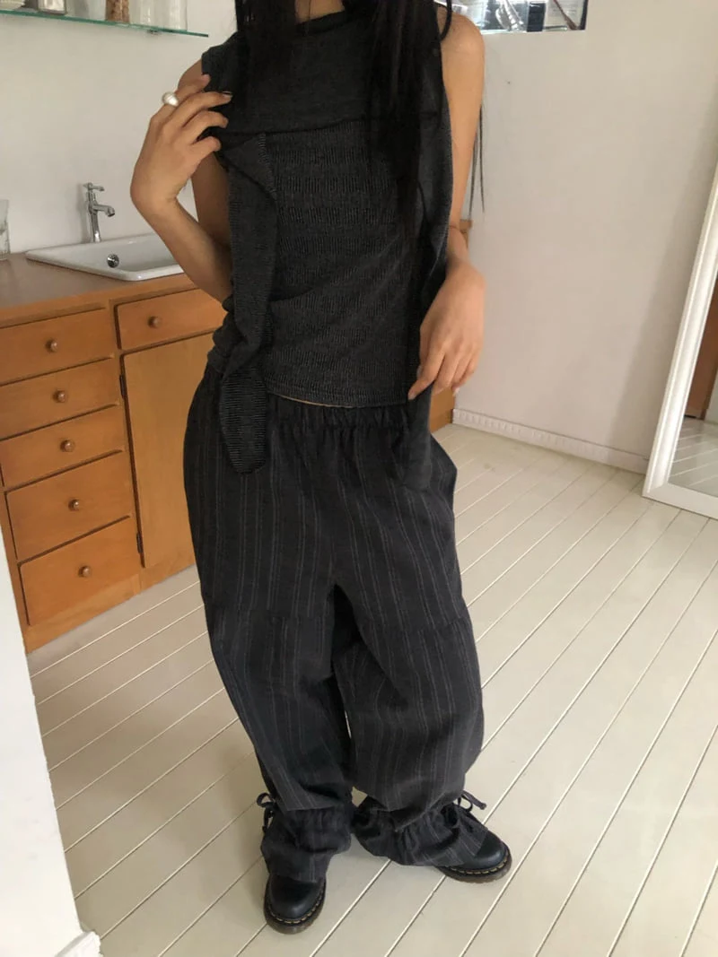 Flash - Korean Women Fashion - #momslook - Scarf Sleeveless Top - 10