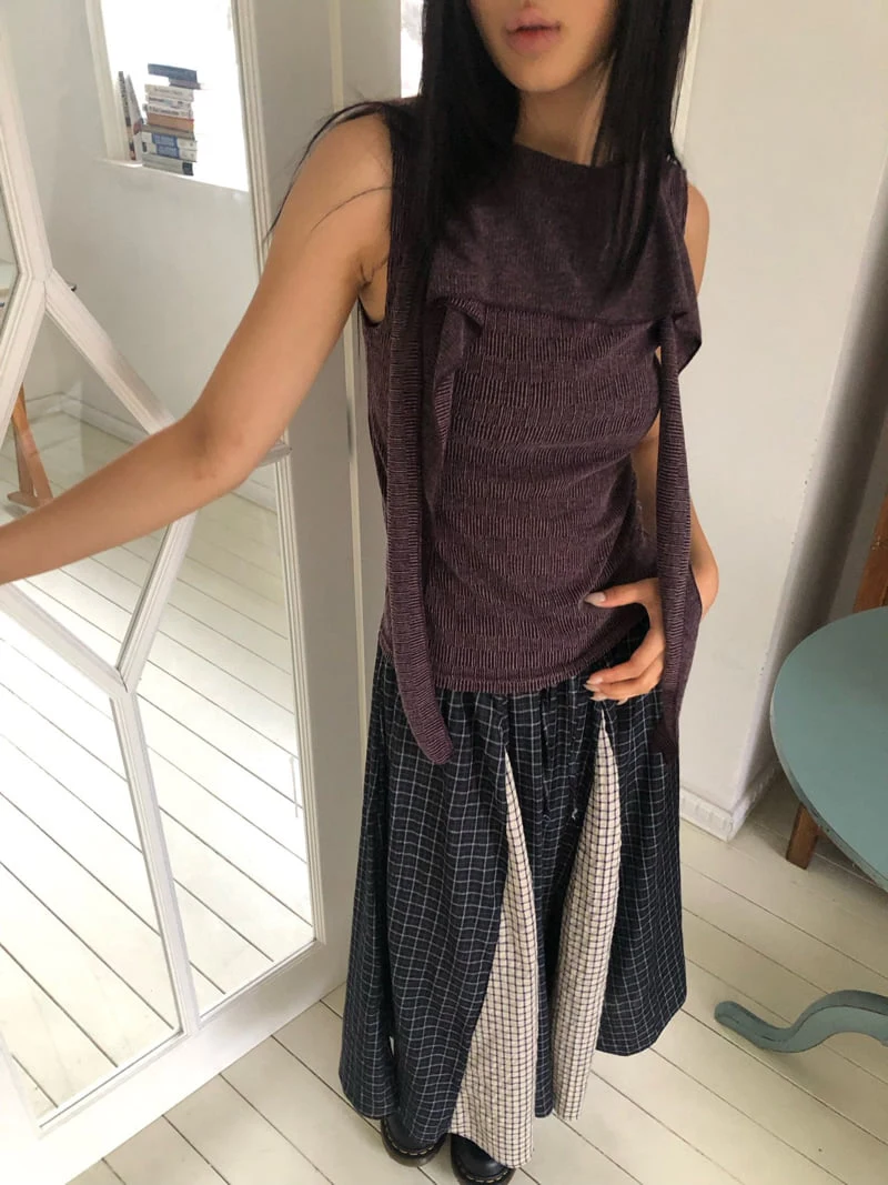 Flash - Korean Women Fashion - #momslook - Scarf Sleeveless Top - 5