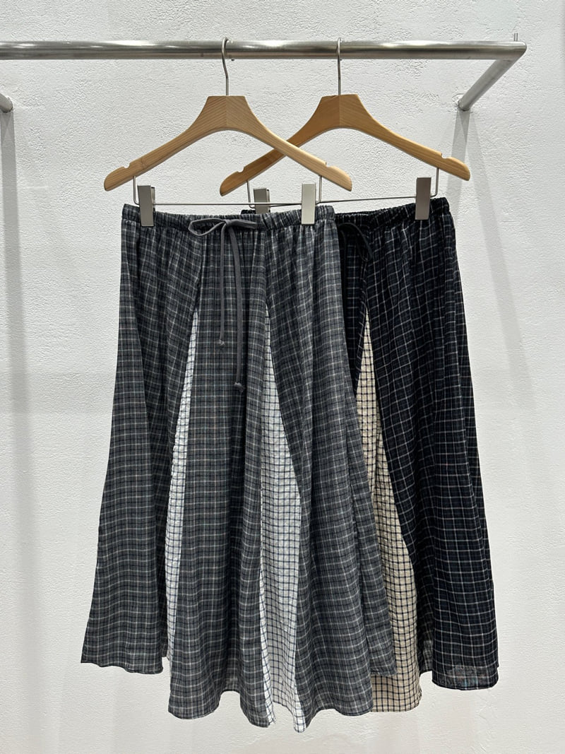 Flash - Korean Women Fashion - #momslook - Mixed Long Skirt