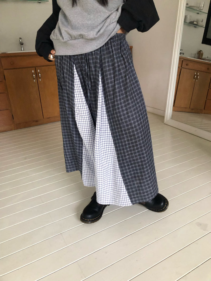 Flash - Korean Women Fashion - #momslook - Mixed Long Skirt - 8