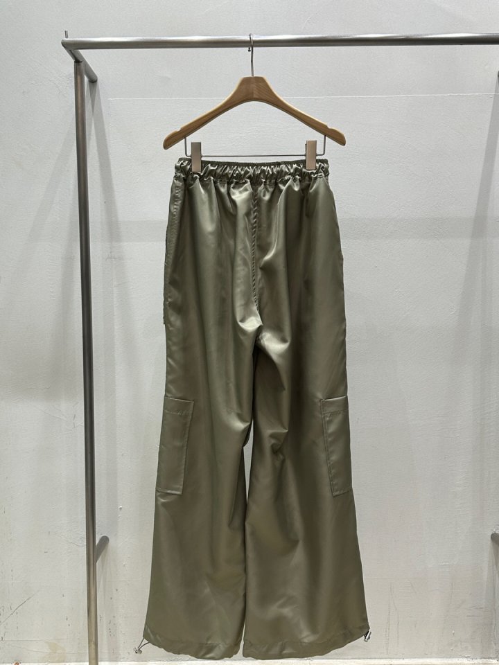 Flash - Korean Women Fashion - #vintagekidsstyle - Out Pocket Pants - 4