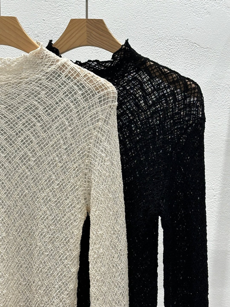 Flash - Korean Women Fashion - #restrostyle - Chess Turtleneck Tee - 2