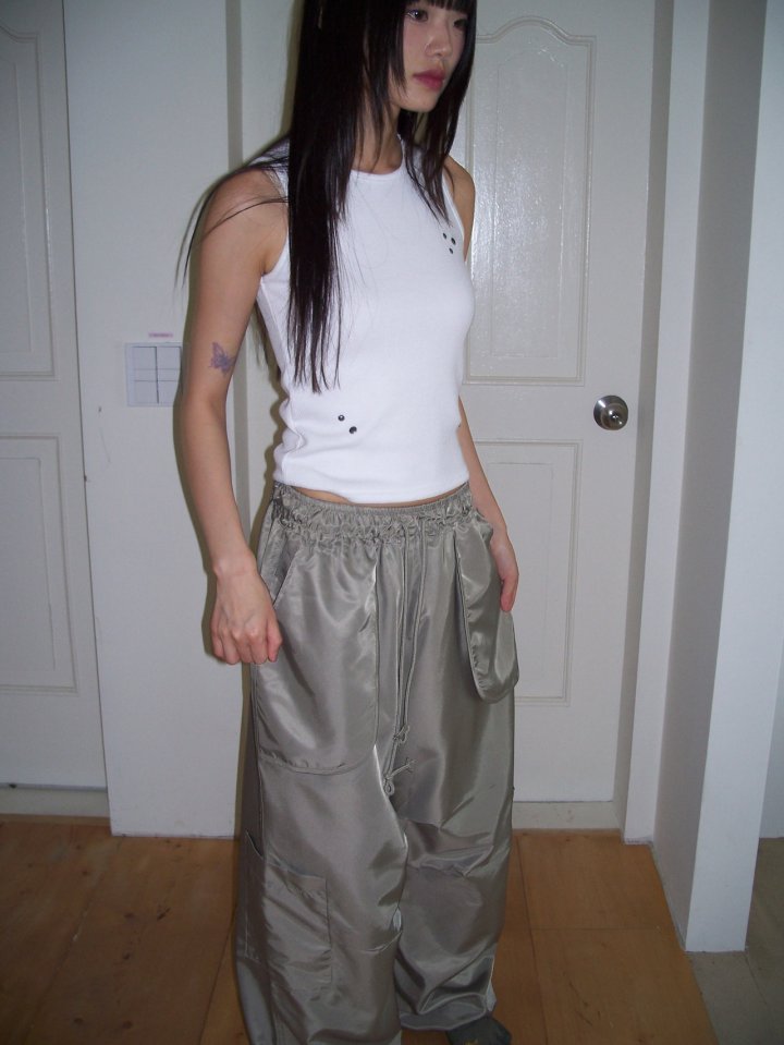 Flash - Korean Women Fashion - #romanticstyle - Out Pocket Pants - 5