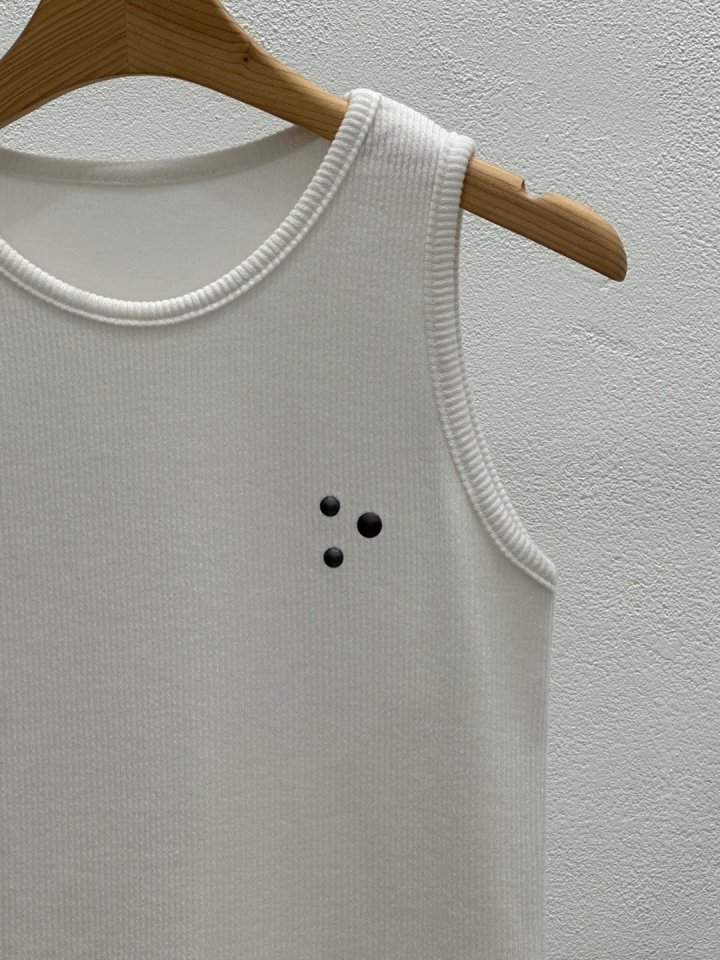 Flash - Korean Women Fashion - #thelittlethings - Linda Rib Sleeveless Tee - 3