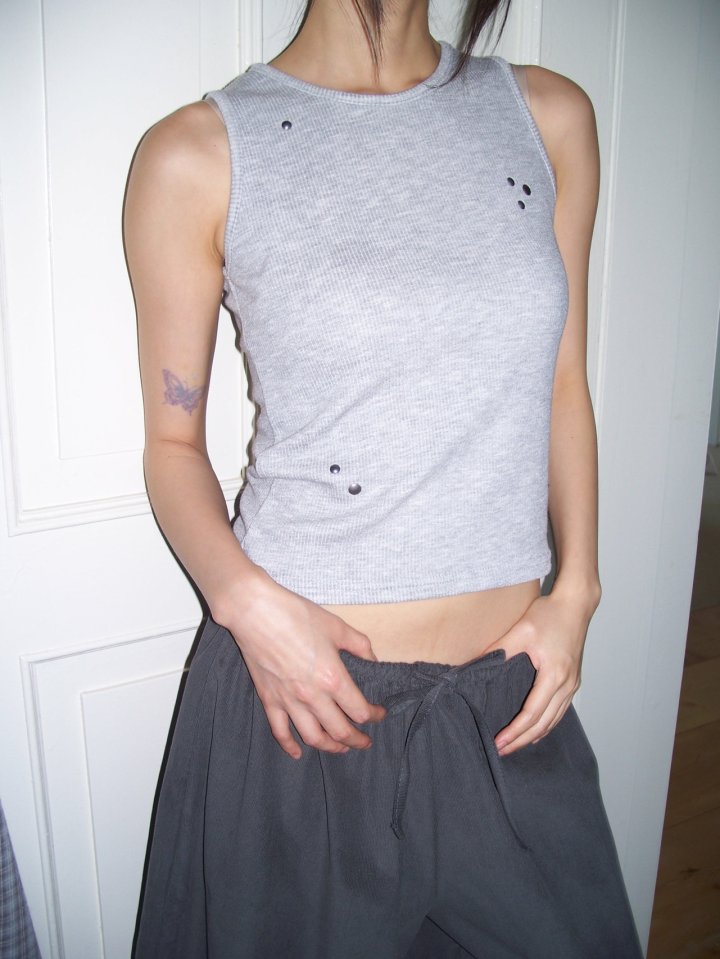 Flash - Korean Women Fashion - #thelittlethings - Linda Rib Sleeveless Tee - 2
