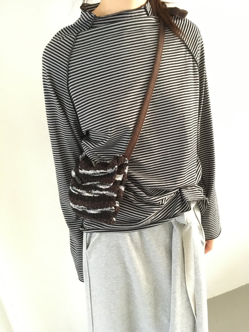Flash - Korean Women Fashion - #thelittlethings - Windy High Neck Tee - 10