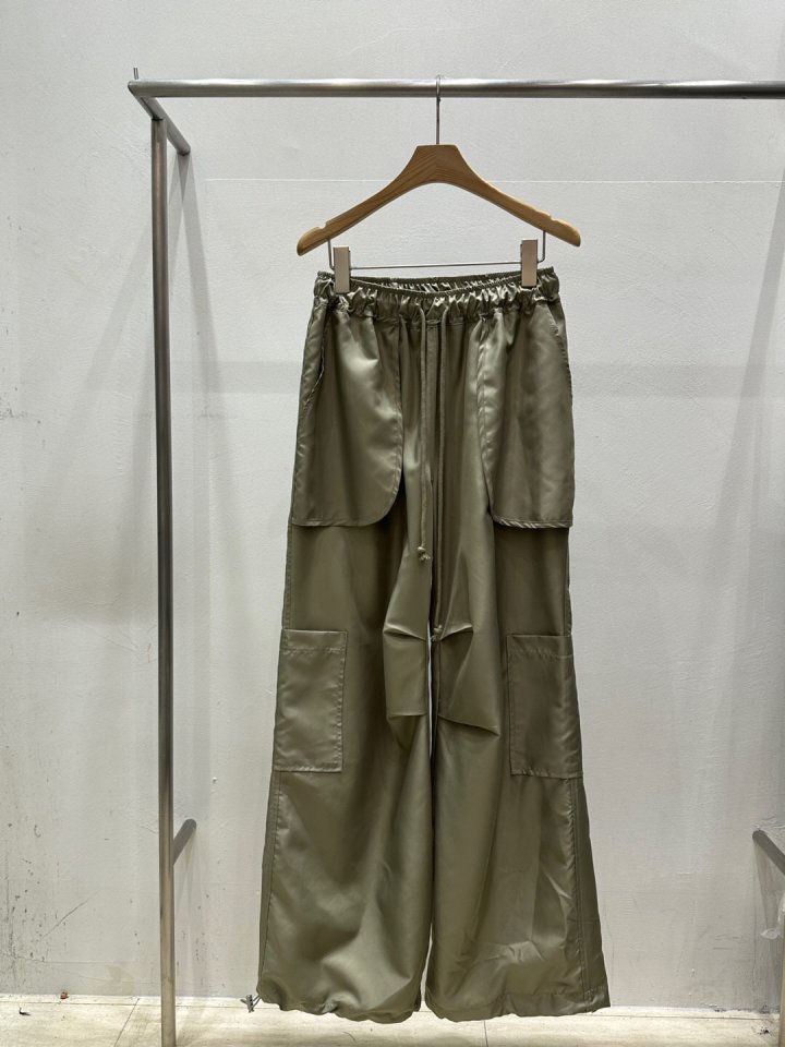 Flash - Korean Women Fashion - #vintagekidsstyle - Out Pocket Pants - 3