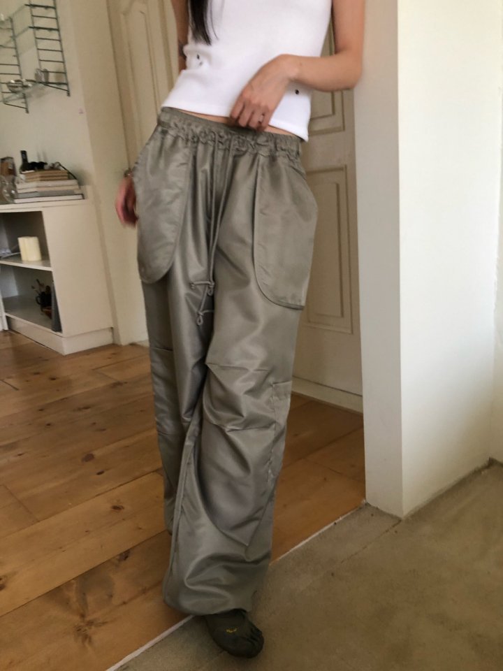 Flash - Korean Women Fashion - #womensfashion - Out Pocket Pants - 10