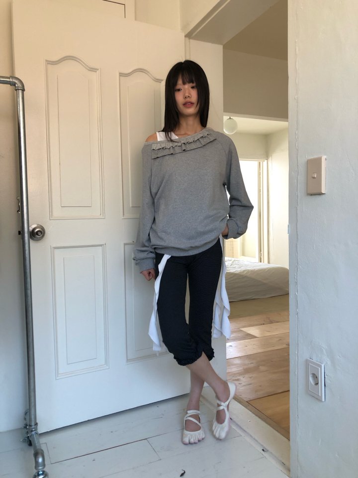 Flash - Korean Women Fashion - #womensfashion - Dot Frill Pullover