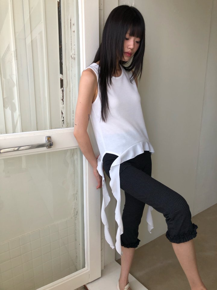 Flash - Korean Women Fashion - #womensfashion - Span Sleeveless Frill Tail Tee - 6