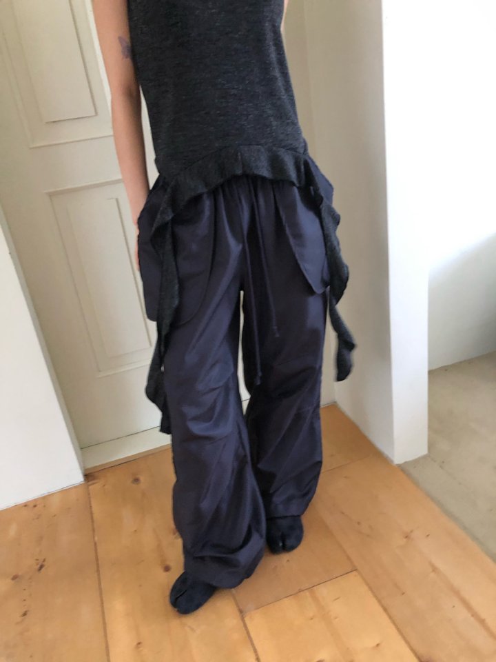 Flash - Korean Women Fashion - #womensfashion - Span Sleeveless Frill Tail Tee - 11