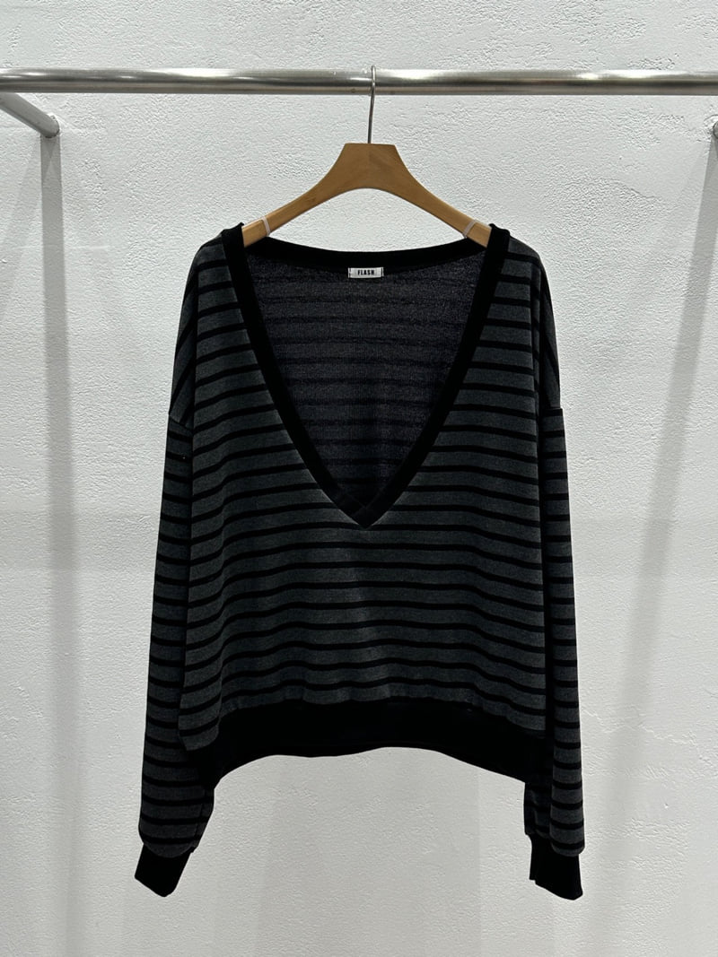 Flash - Korean Women Fashion - #momslook - DEBB Sweatshirt - 4