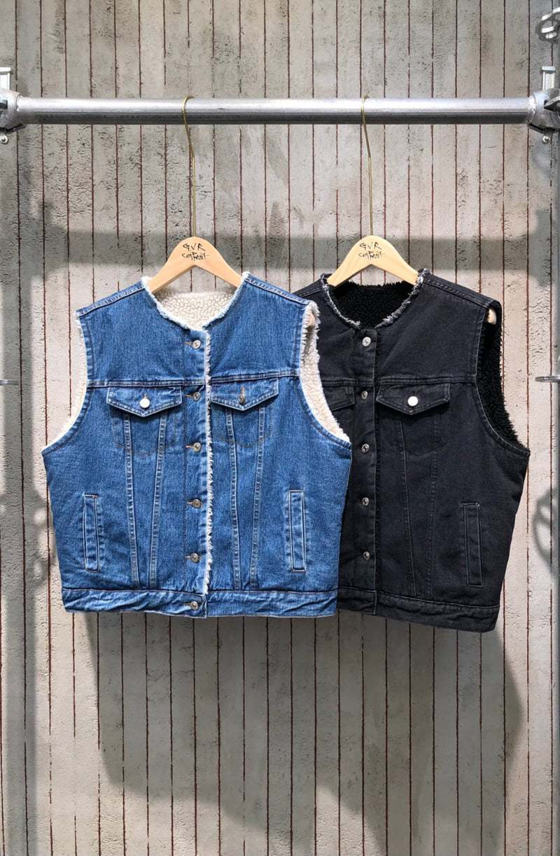 Gavara Market - Korean Women Fashion - #womensfashion - Shark Shearling Vest - 6