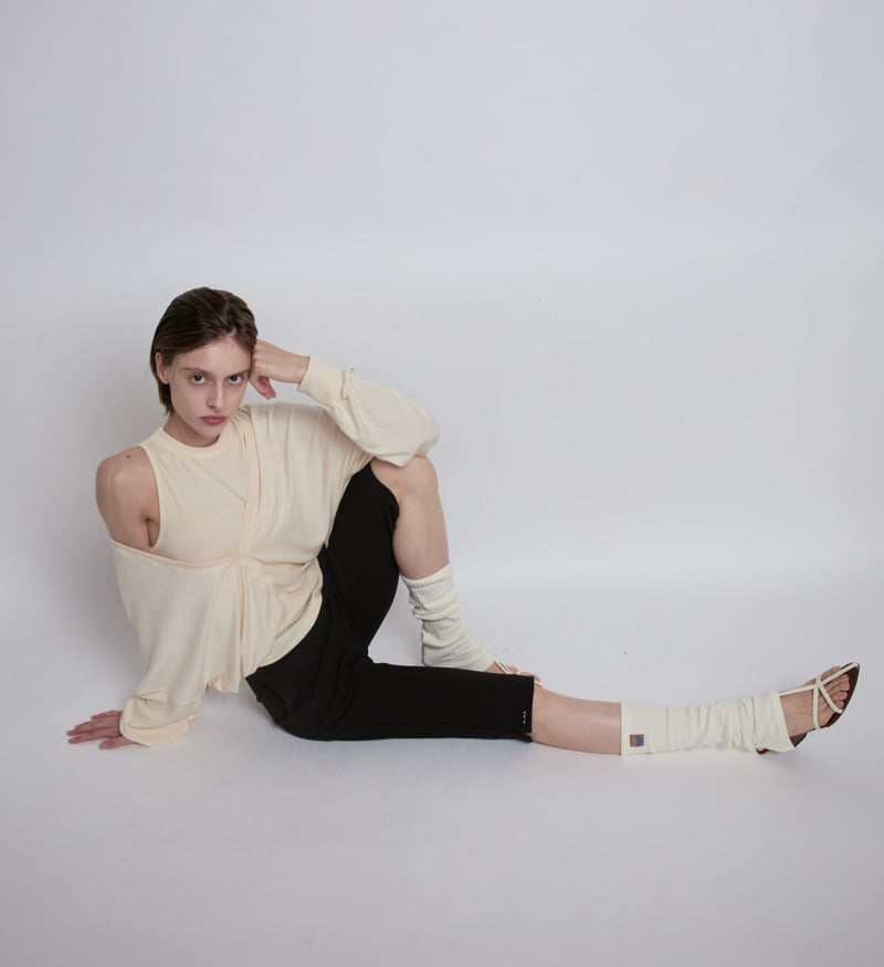 Gentle B - Korean Women Fashion - #momslook - Bermuda Span Pants - 5