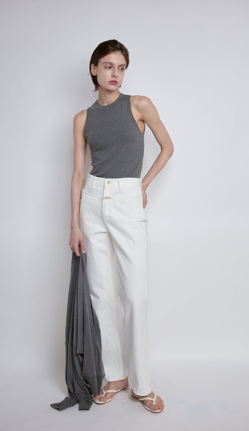Gentle B - Korean Women Fashion - #momslook - Jubber White Jeans - 10