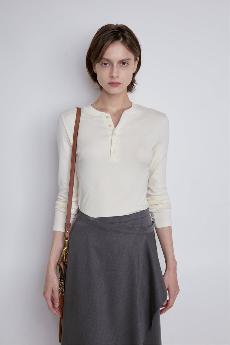 Gentle B - Korean Women Fashion - #momslook - City Button Tee - 6