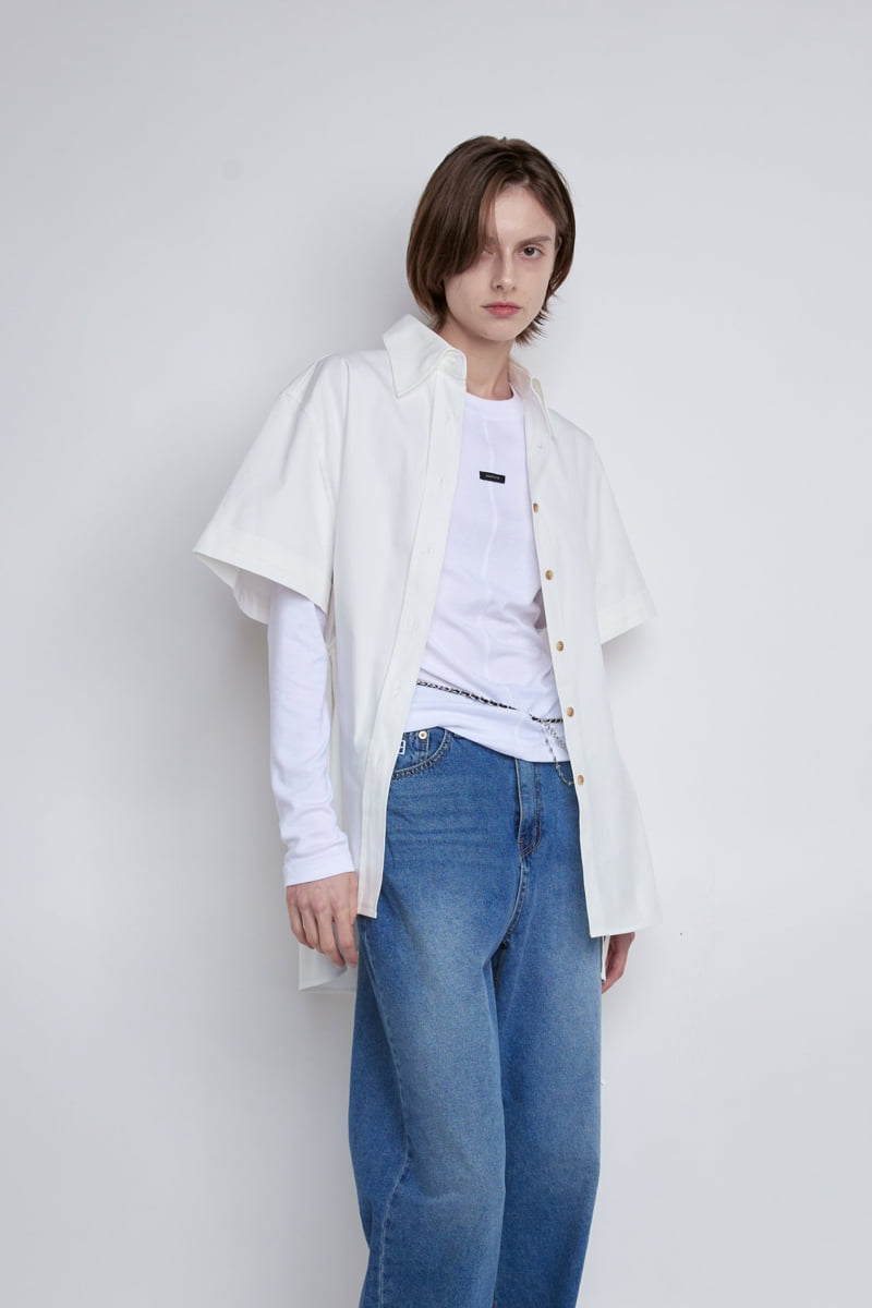 Gentle B - Korean Women Fashion - #momslook - Panel Logo Round Tee - 7