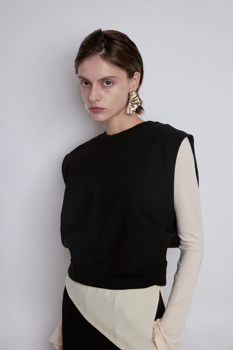 Gentle B - Korean Women Fashion - #womensfashion - Waist Flow Vest - 7