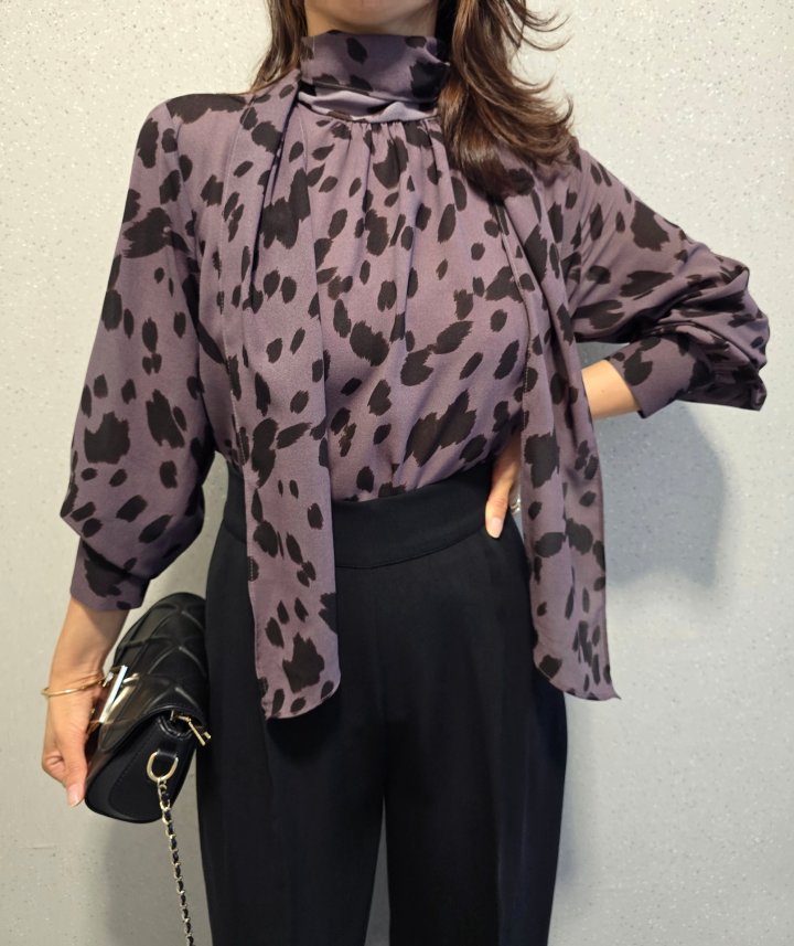 Gratia - Korean Women Fashion - #momslook - Ruelle Blouse - 7