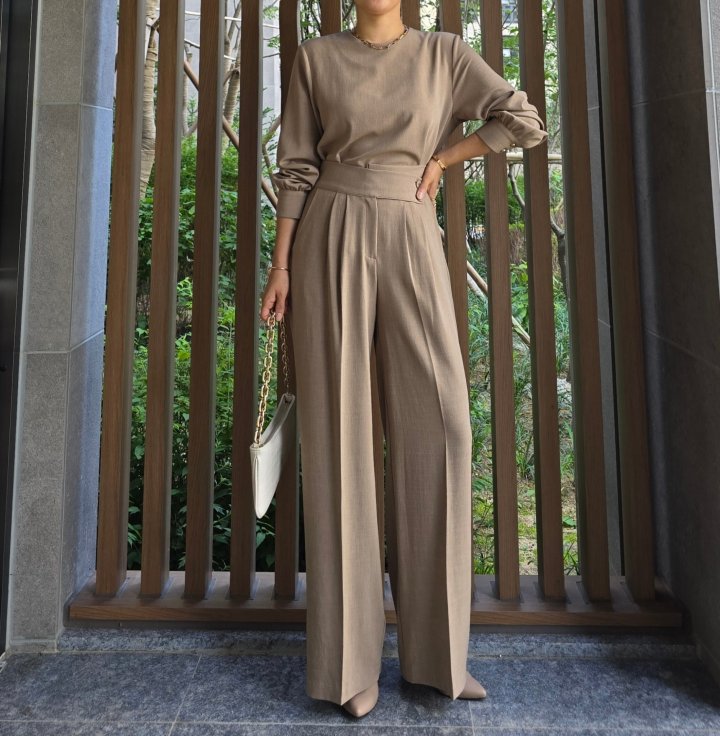 Gratia - Korean Women Fashion - #thatsdarling - Mocha Long Sleeve Blouse - 2
