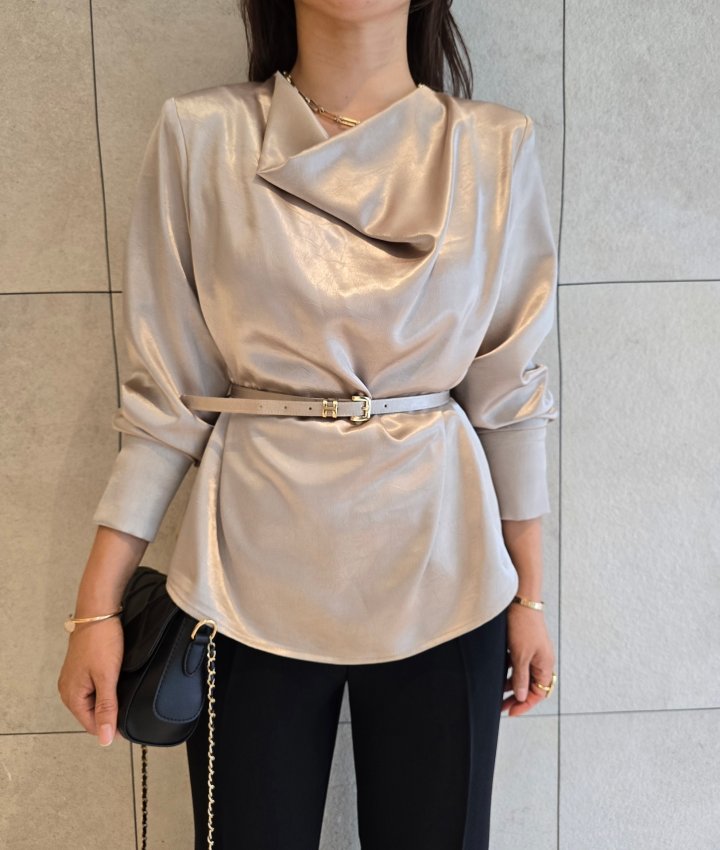 Gratia - Korean Women Fashion - #vintagekidsstyle - Glam Blouse - 2