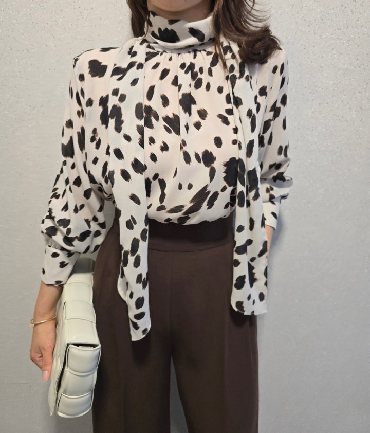 Gratia - Korean Women Fashion - #womensfashion - Ruelle Blouse - 12