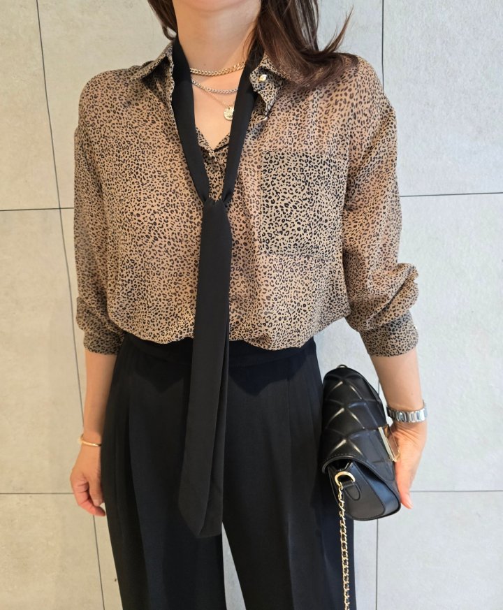 Gratia - Korean Women Fashion - #momslook - Shasha Blouse - 4