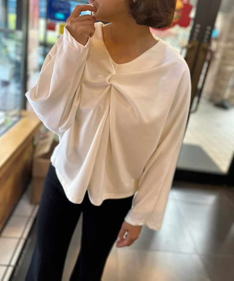 Have - Korean Women Fashion - #momslook - Drape Tee - 11