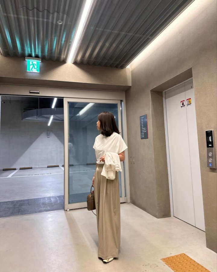Have - Korean Women Fashion - #restrostyle - Two-Tuck Wide Pants - 12