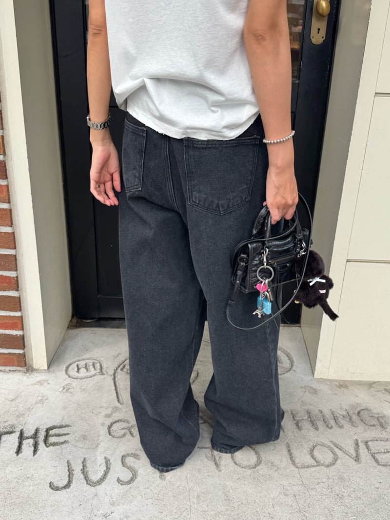 Heil - Korean Women Fashion - #momslook - Code Denim Pants - 2