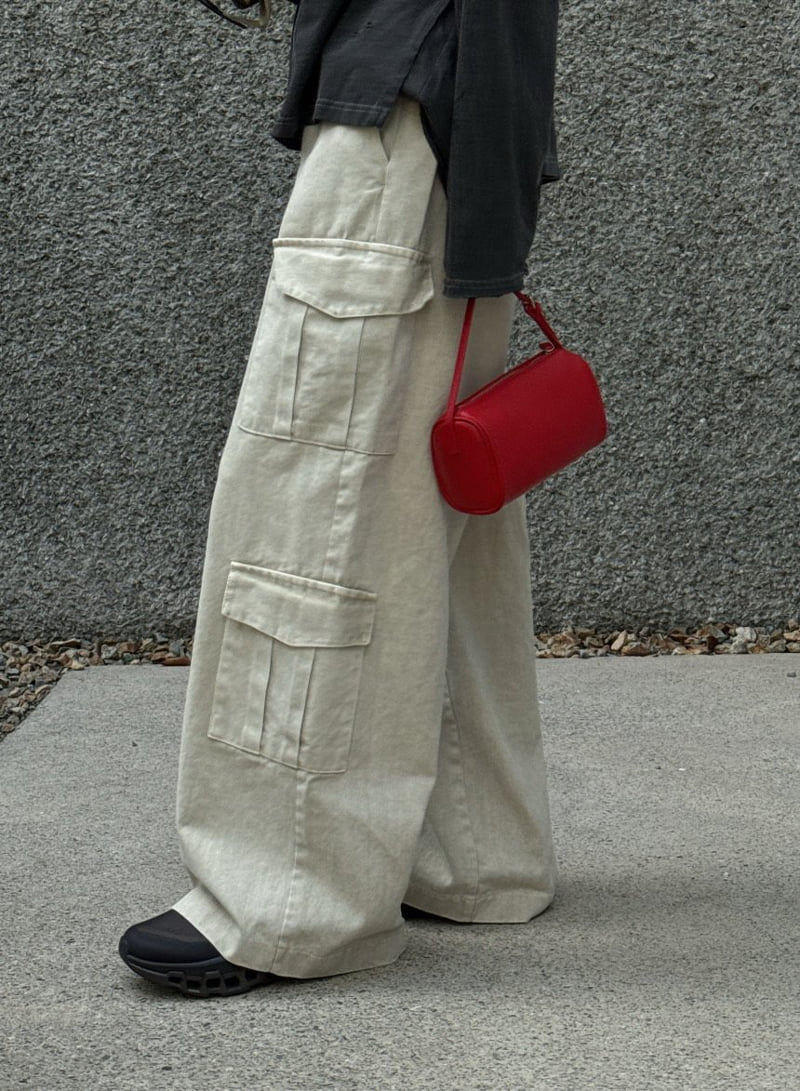 Heil - Korean Women Fashion - #momslook - Pig Double Pocket Pants