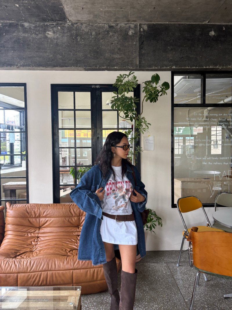 Heil - Korean Women Fashion - #momslook - Pig Board Tee - 2