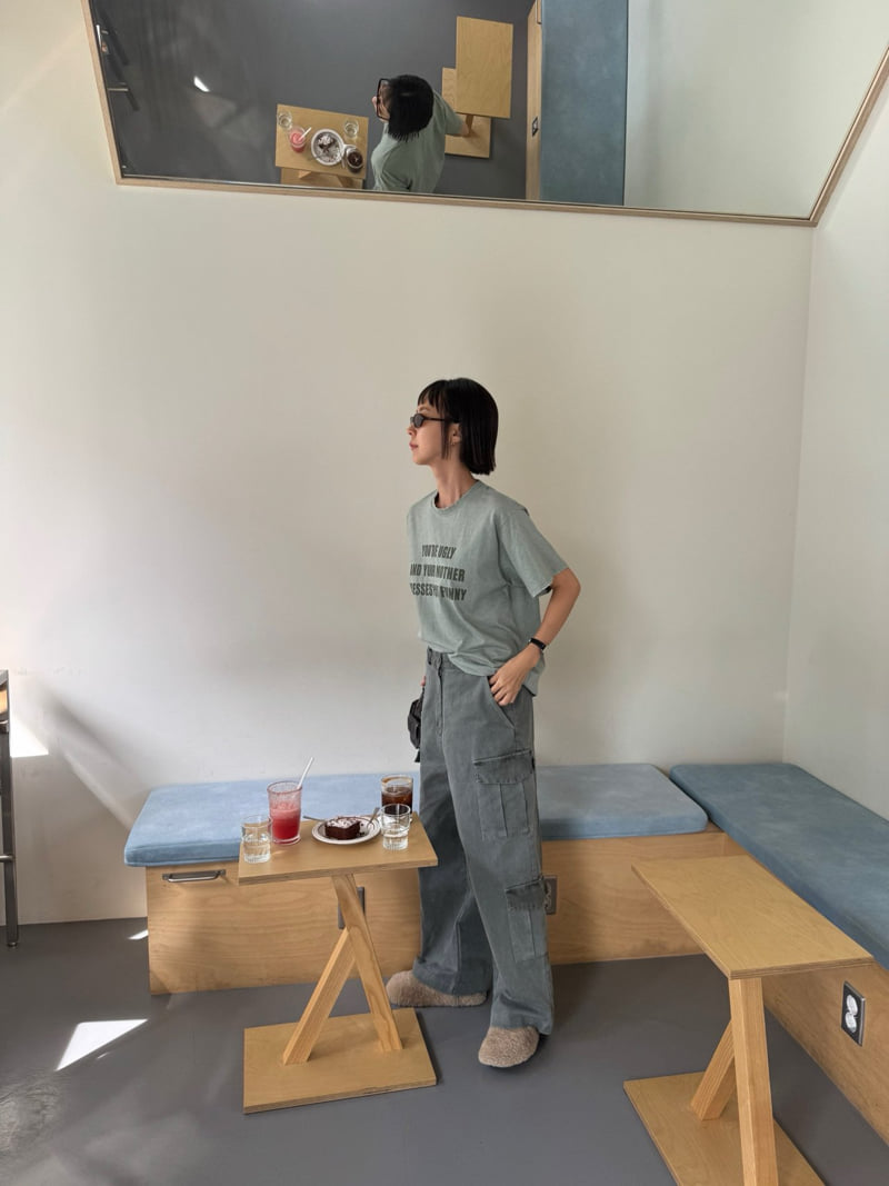 Heil - Korean Women Fashion - #vintageinspired - Pig Vintage Ugly Tee - 11