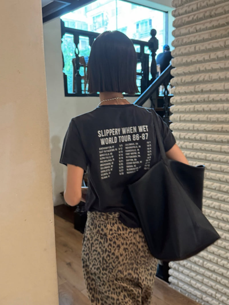 Heil - Korean Women Fashion - #momslook - Pigment Bon Jovi Tee - 4