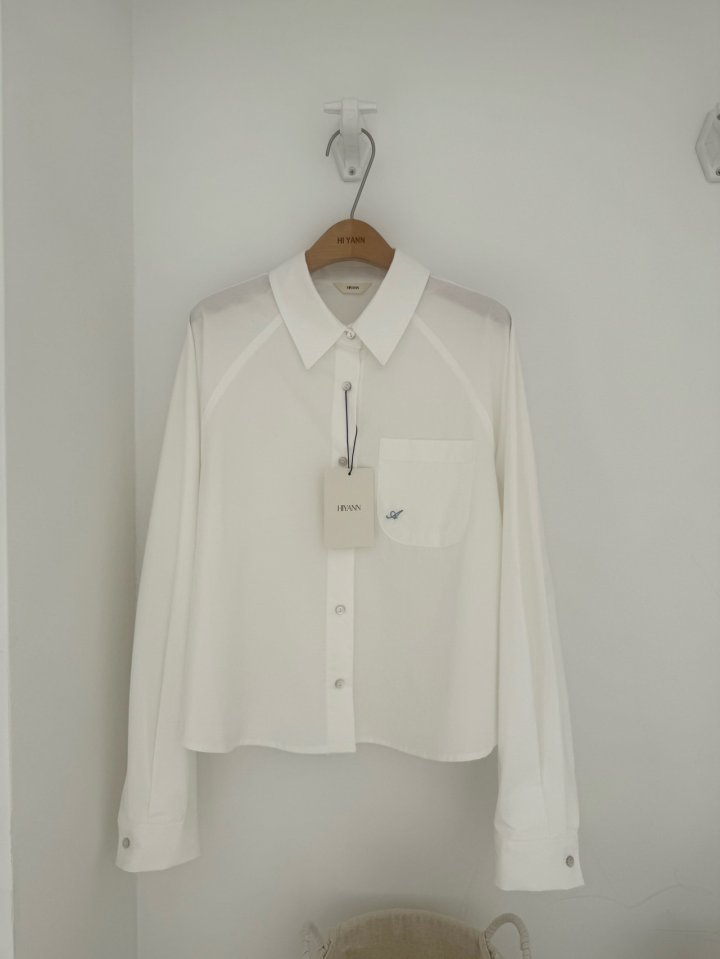 Hiyann - Korean Women Fashion - #womensfashion - Raglan Crop Shirt - 4