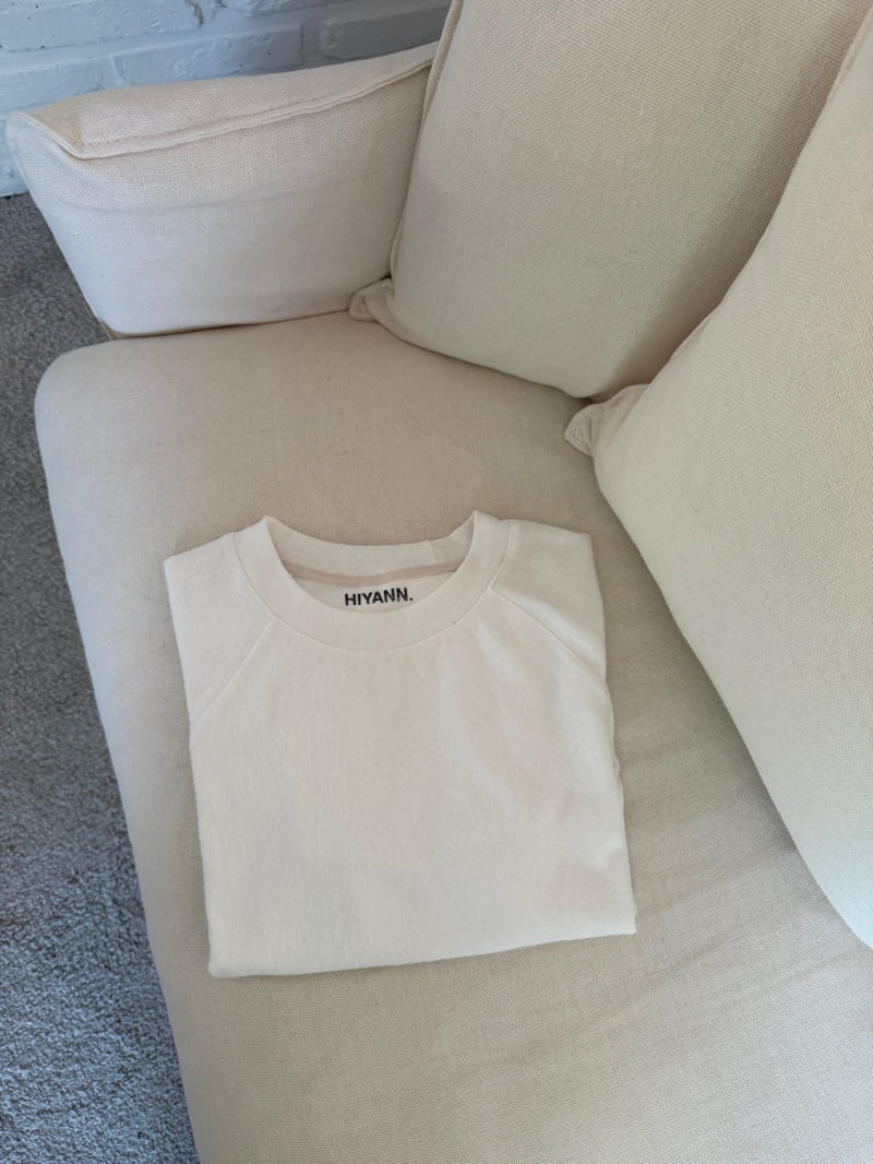 Hiyann - Korean Women Fashion - #momslook - MHL Raglan Fleece Tee - 11