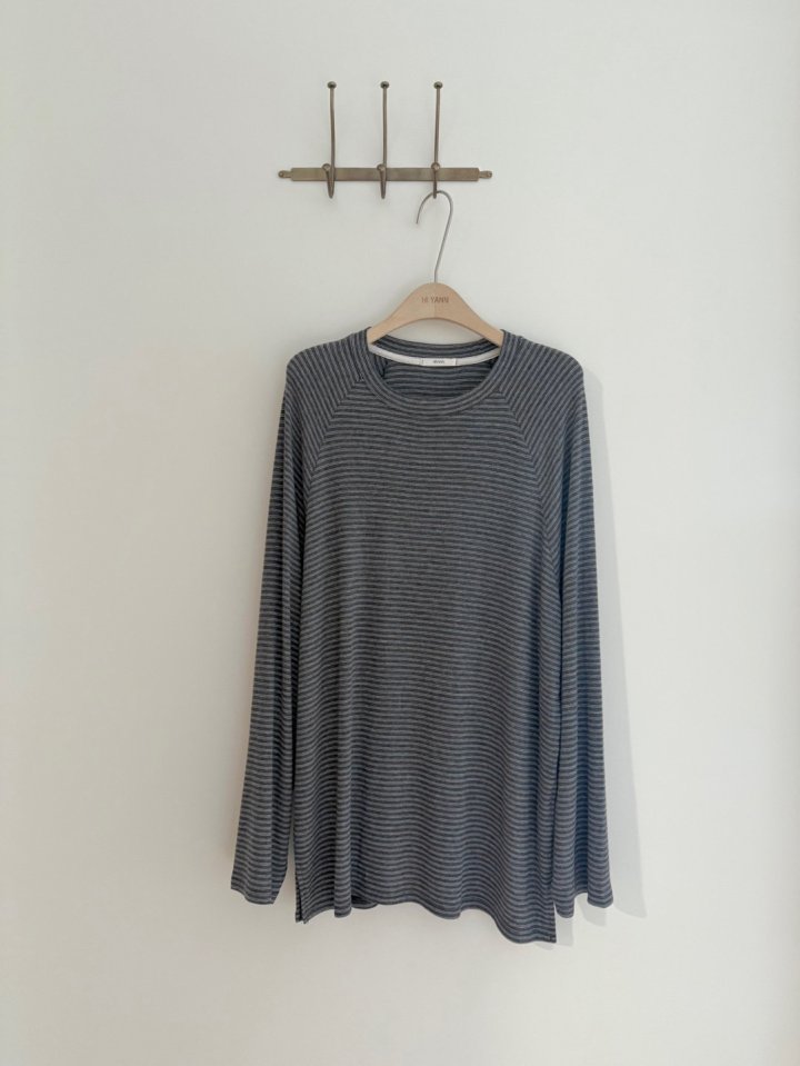 Hiyann - Korean Women Fashion - #restrostyle - Raglan Stripe Tee - 7