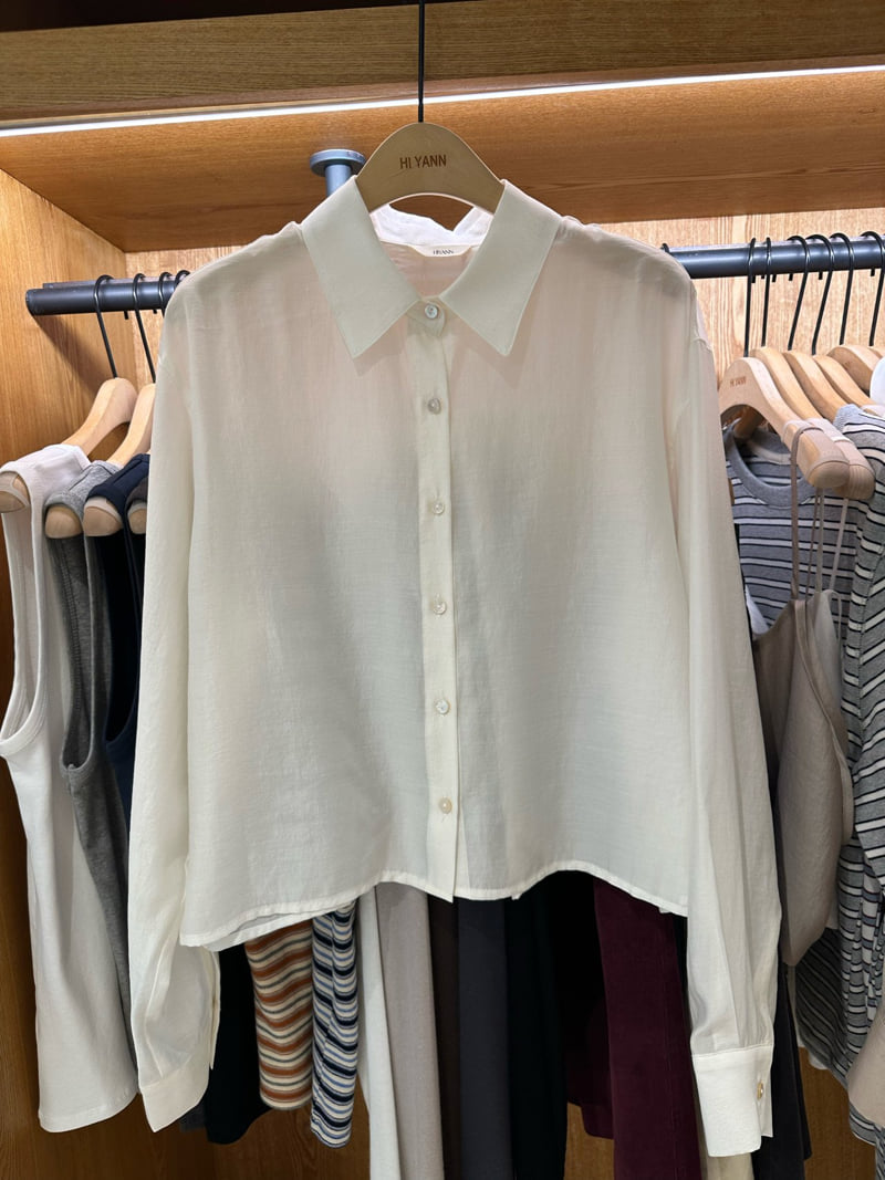 Hiyann - Korean Women Fashion - #romanticstyle - Loewe Crop Shirt - 3