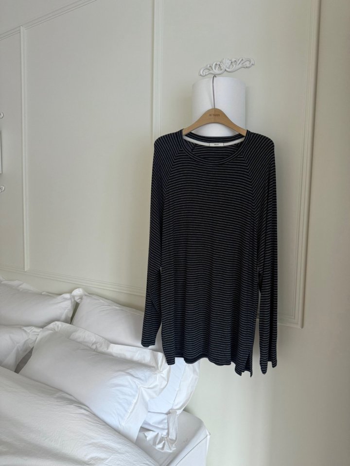 Hiyann - Korean Women Fashion - #thelittlethings - Raglan Stripe Tee - 11